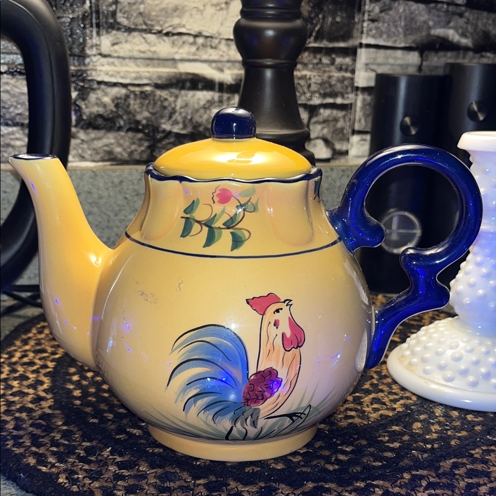 Cracker Barrel Yellow and Blue Rooster Ceramic Teapot